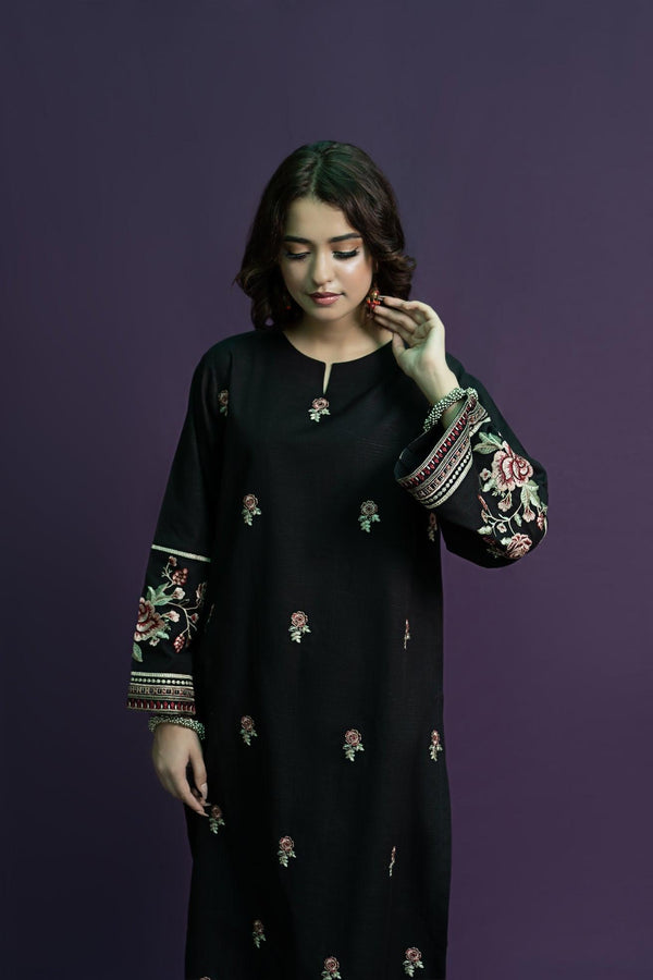 LAWN 2PC EMBROIDERED