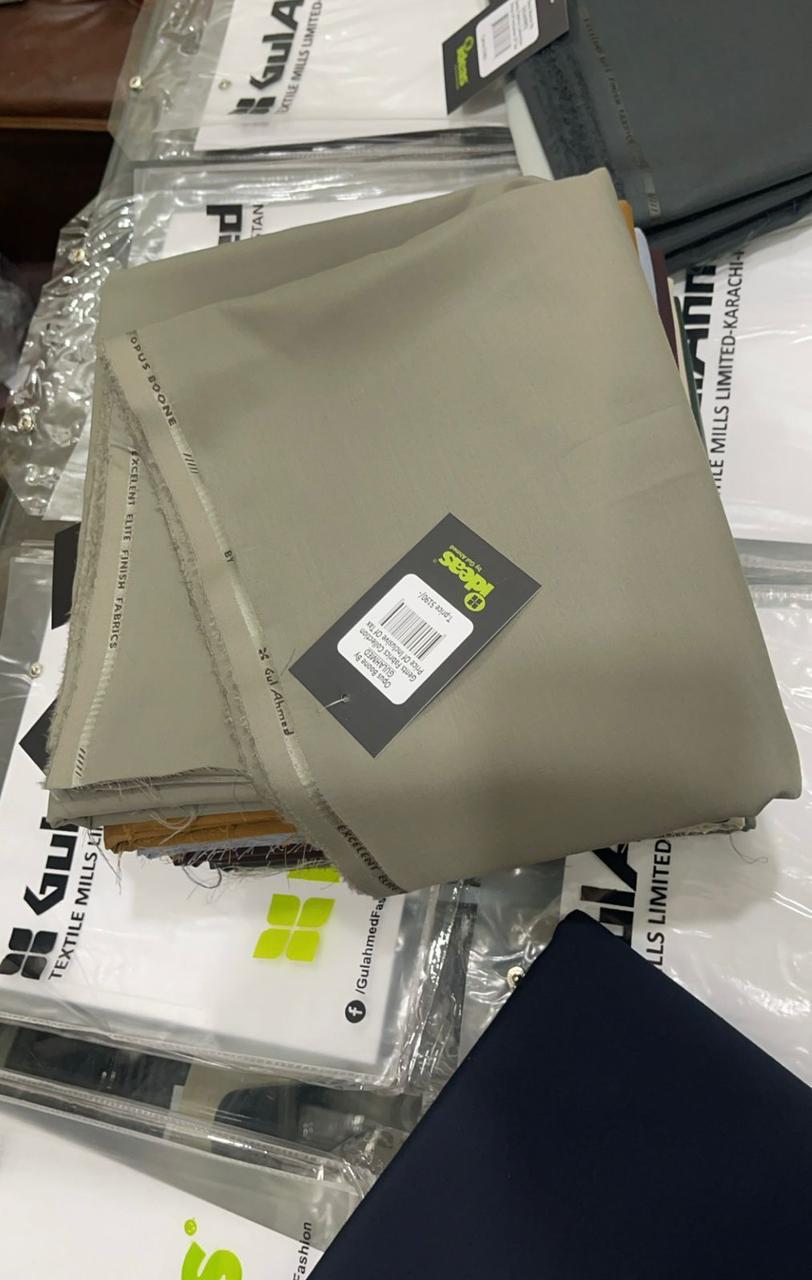 unstiched gents suitings